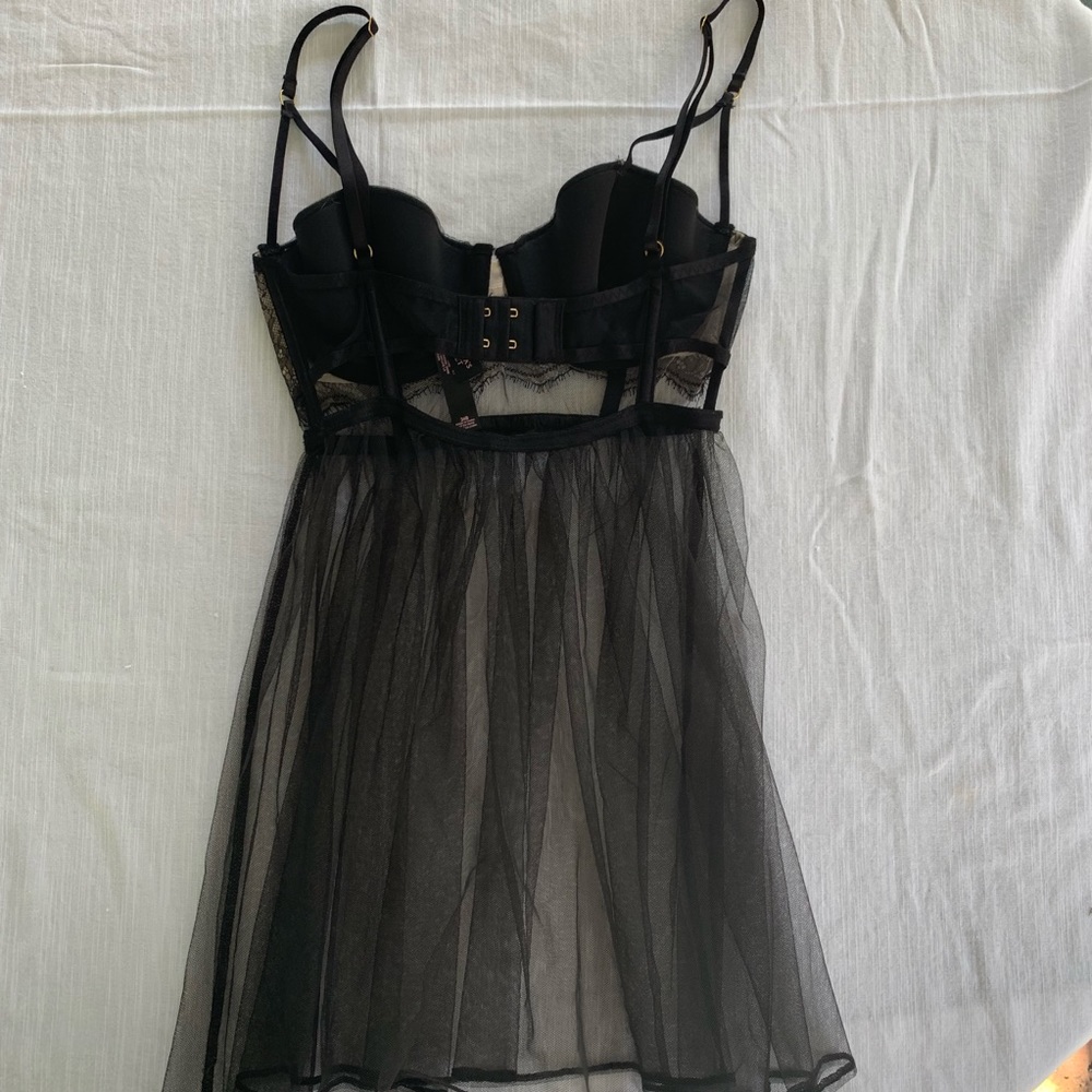 Victoria's Secret Black Sheer Lace Babydoll - Picture 11 of 15